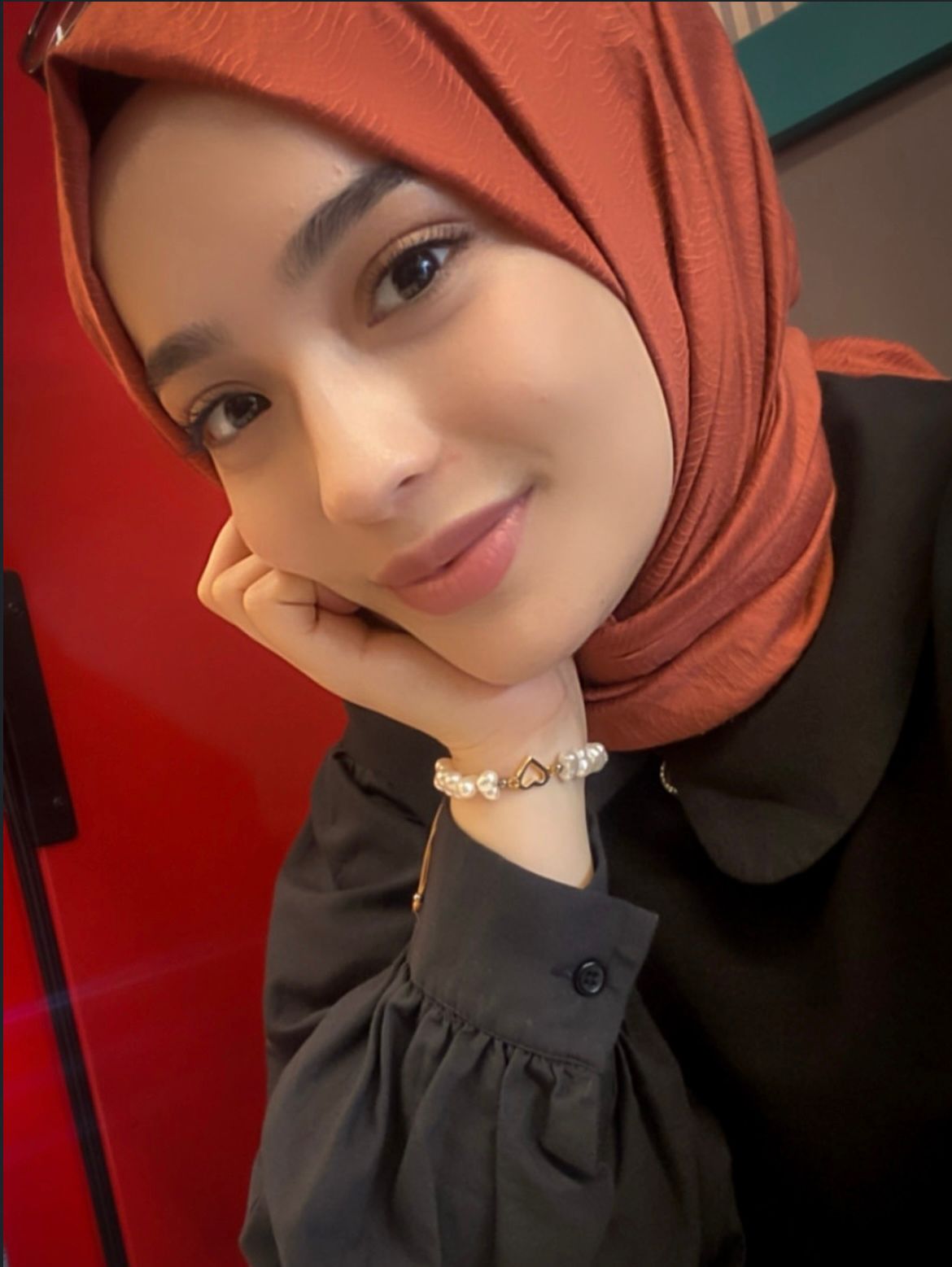 Aydınlar Eve Gelen Bayan Escort Ceren
