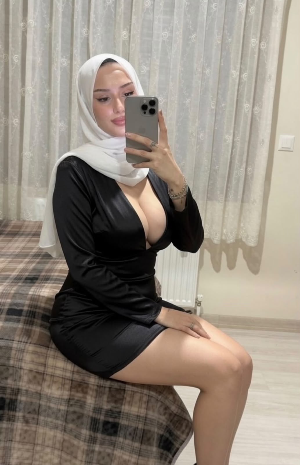 Çerçili Başarıyı Elde Etmiş Kadın Bayan Escort Banu