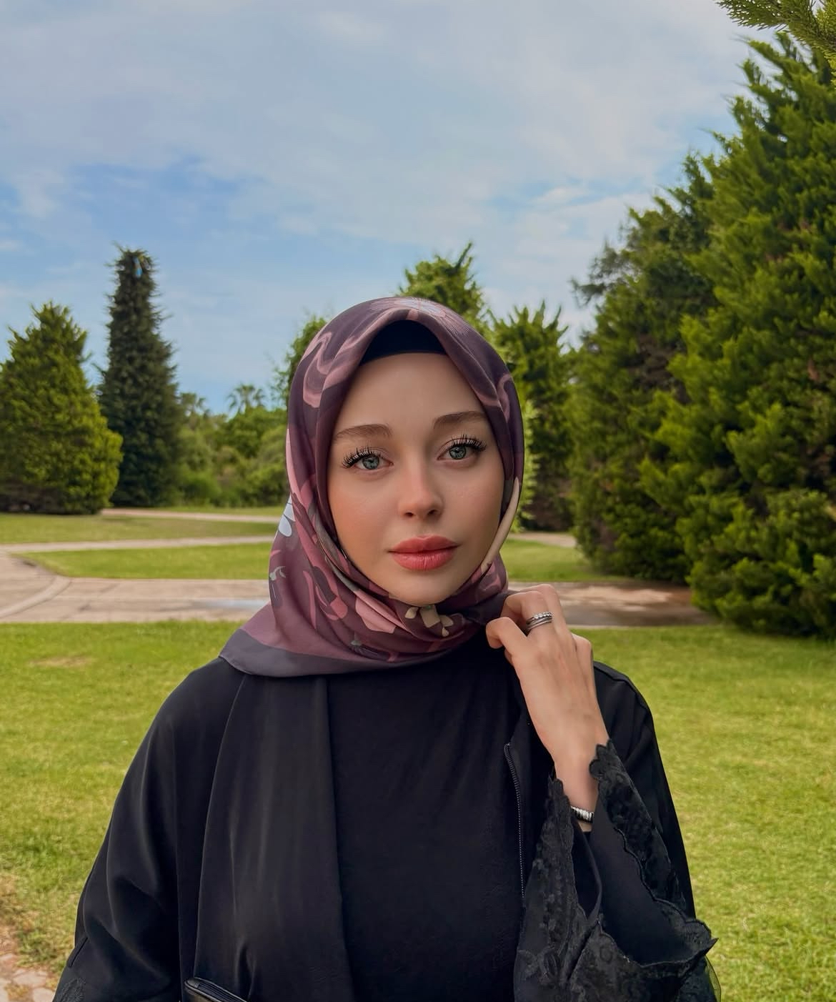 Doğusandal Arabada Görüşen Escort Gülin